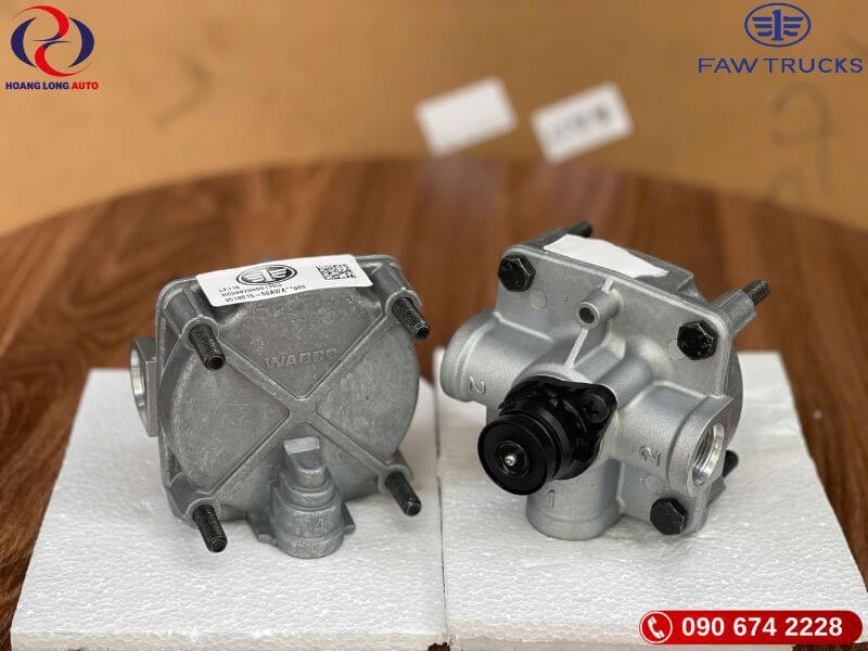 phụ tùng xe đầu kéo faw