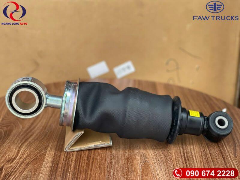 Bầu Hơi Cabin Trước