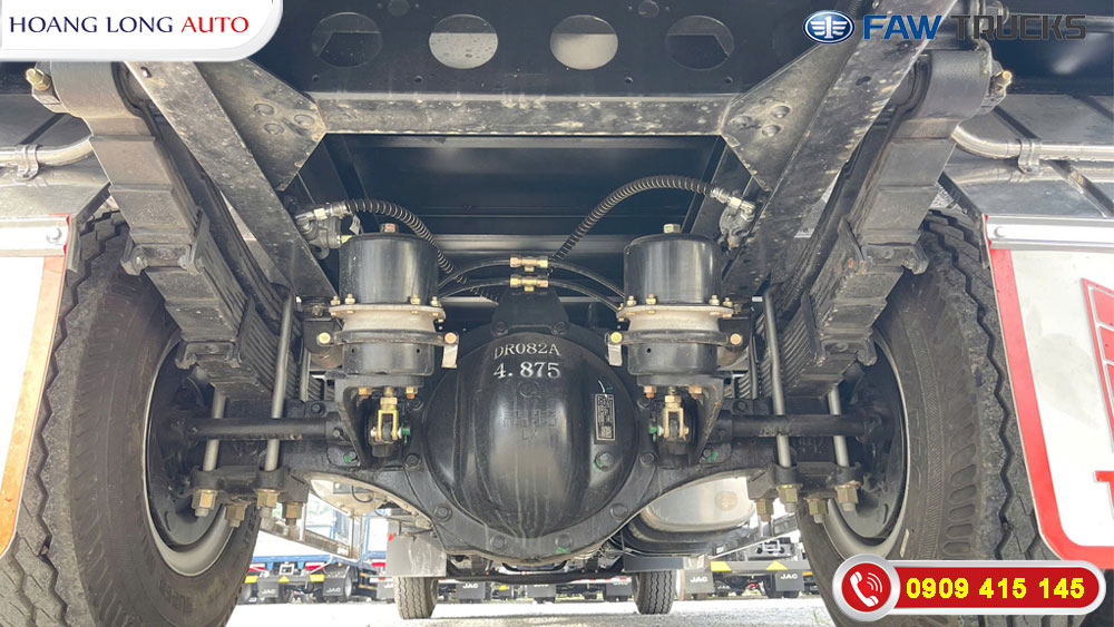 Cận cảnh khung gầm xe tải