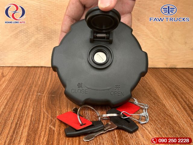 Nắp Bình Nhiên Liệu Xe Đầu Kéo Faw